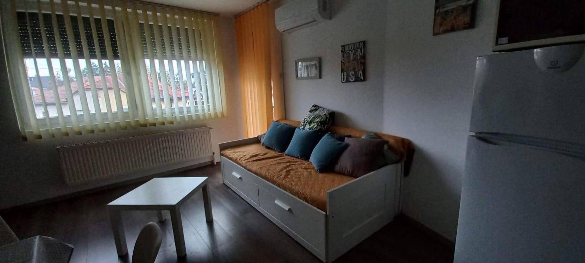 Berik Apartman 佩奇 外观 照片