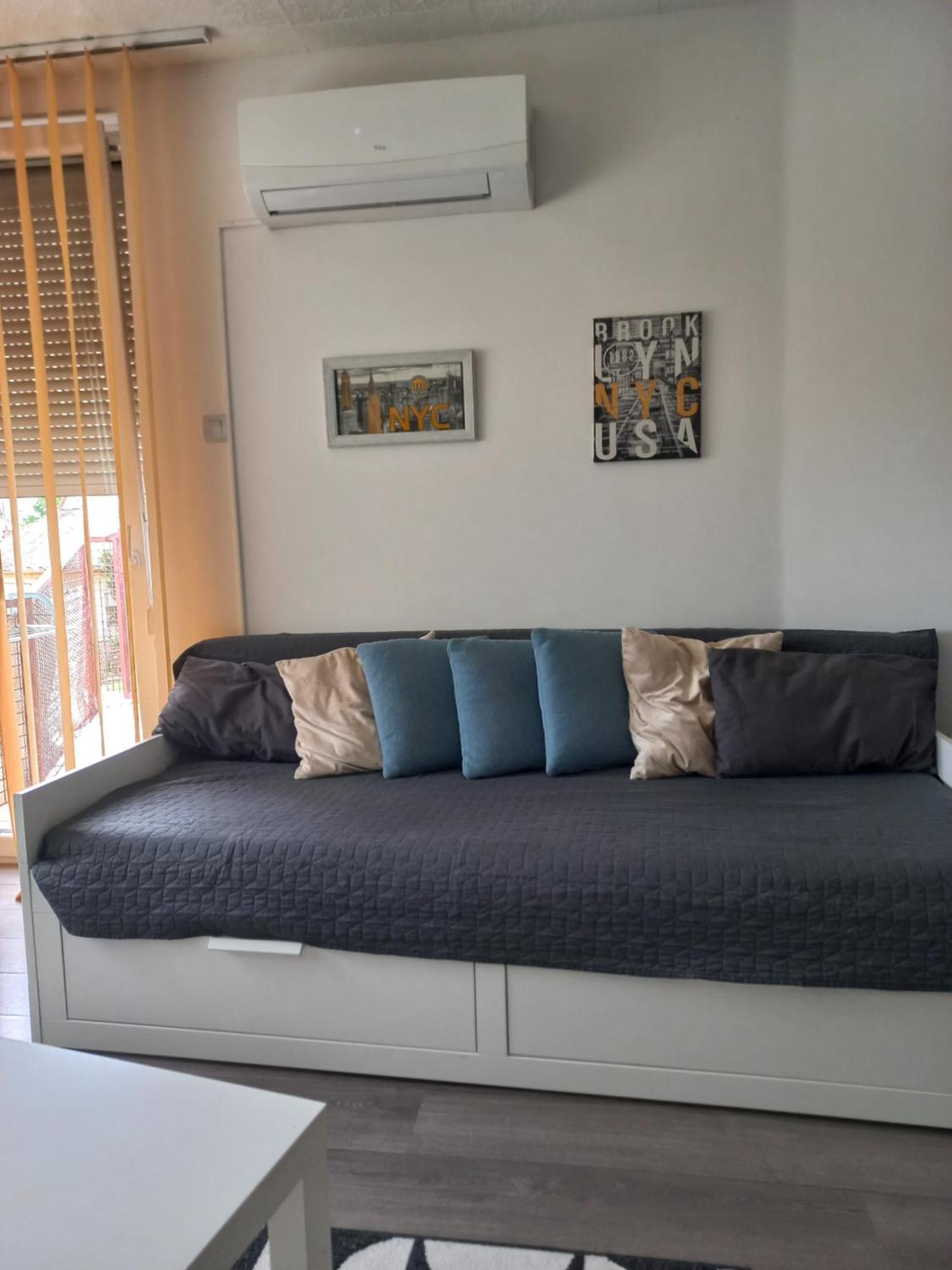 Berik Apartman 佩奇 外观 照片