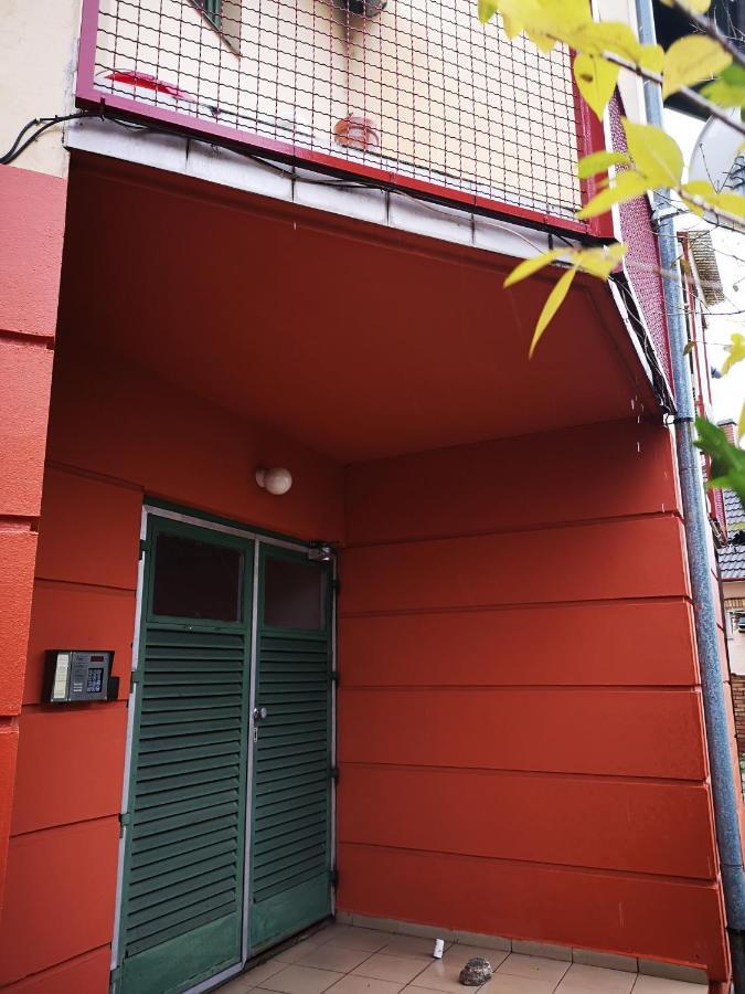 Berik Apartman 佩奇 外观 照片